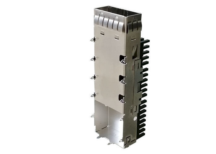 علامات تبويب EMI أحادية المنفذ SFP28 قفص 18.75 مم للموصل QSFP28